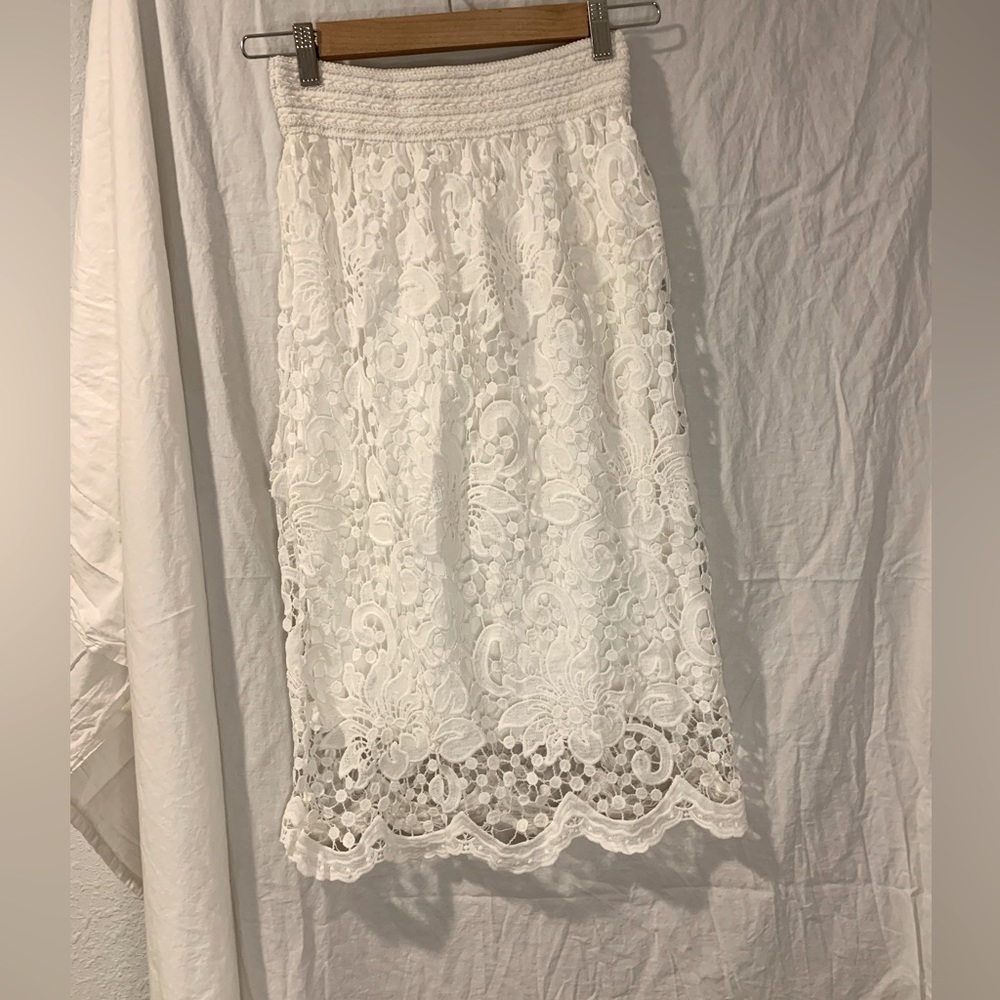 White lace midi skirt